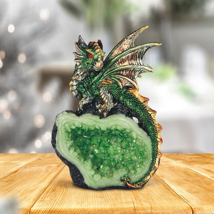 Dragon Figurine Statue Guarding Crystal Cave Polyresin Collectible Home Decor Sculpture Fantasy Dragon for Garden, Patio and Yard Use