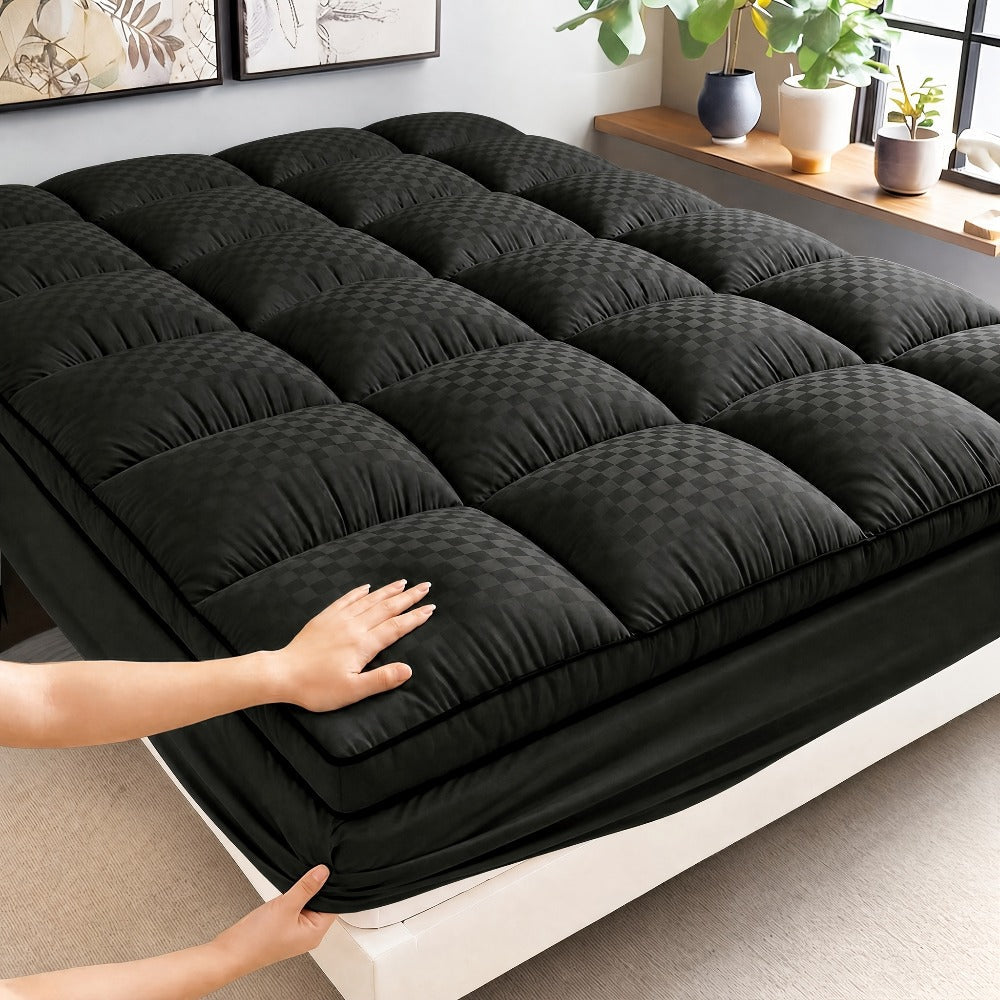 Quilted Mattress Pad Soft Mattress Protector | Machine Washable 500GSM 100% Polyester Deep Pocket 8-12 Inch Fitted Bed Cover Twin Full Queen