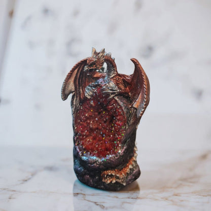 Dragon Figurine Statue Guarding Crystal Cave Polyresin Collectible Home Decor Sculpture Fantasy Dragon for Garden, Patio and Yard Use