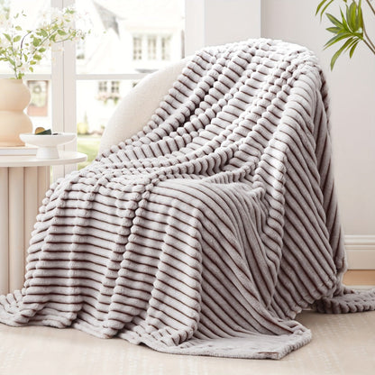 Jacquard Knit Checkered Blanket, Cozy Fluffy Plaid Throw for Couch, Bed & Sofa, All Seasons, 4 Colors