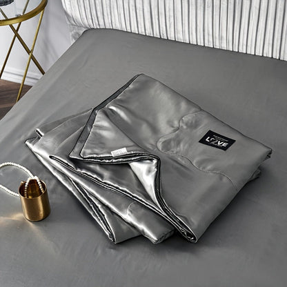 Cooling Satin Quilt Summer Comforter Ultra-Soft Breathable Lightweight Blanket, Machine Washable Satin Weave Bedspread for Home Dorm Hotel