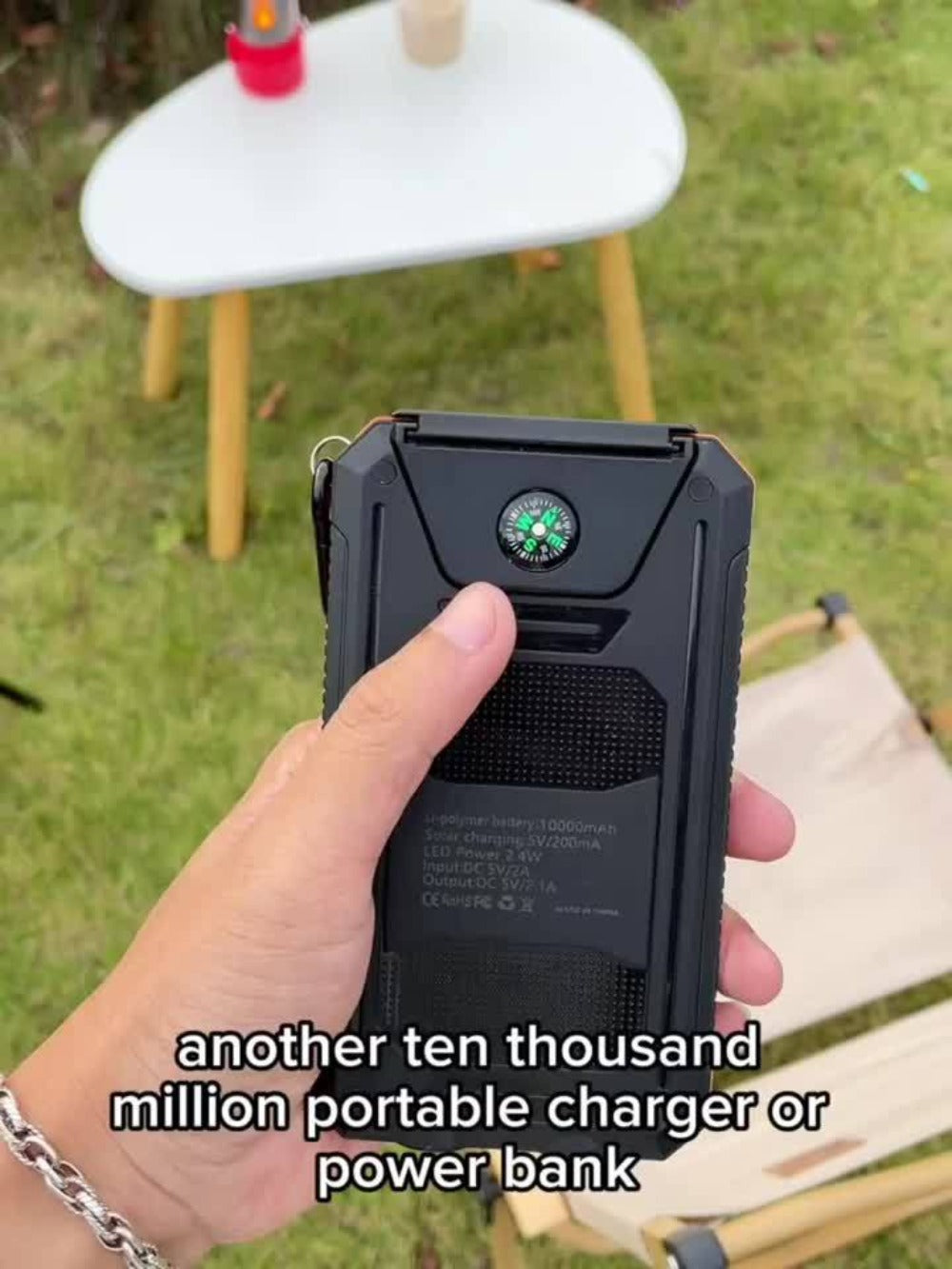 Power Bank Solar 28800mAh or 42800mAh with Wireless Charging, Four Cables and Dual Flashlights