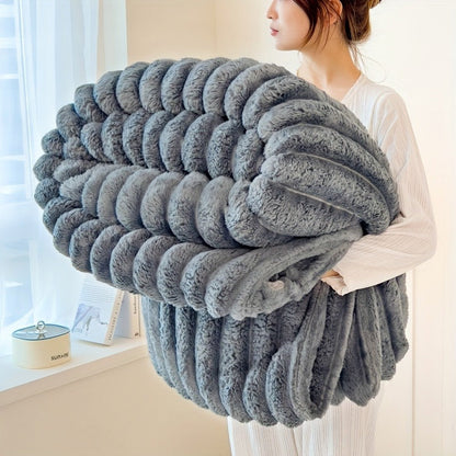 Fleece Blanket Double-Sided 3D Faux Rabbit Fur Throw – Ultra-Soft Thick 300-350g/m² for Home, Office, Travel & Camping