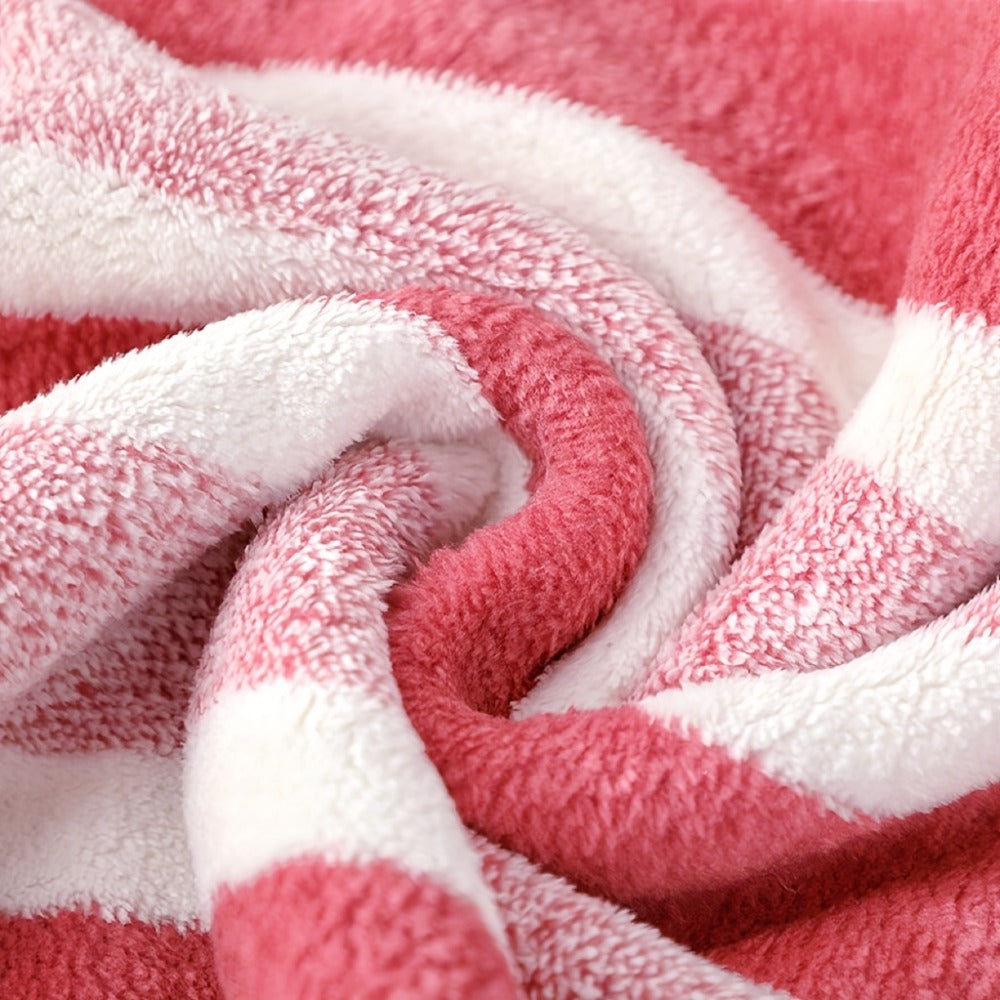 Bath Towels Set 1 or 4 Pack Microfiber Two-Color Striped Towels 27 x 55 Inch in Gray, Red and Green