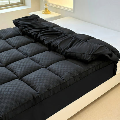 Quilted Mattress Pad Soft Mattress Protector | Machine Washable 500GSM 100% Polyester Deep Pocket 8-12 Inch Fitted Bed Cover Twin Full Queen