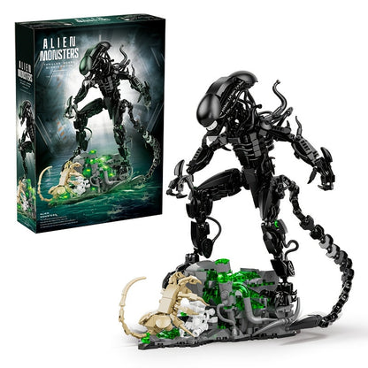 Building Block Set Alien Beast with 958 Pieces, Articulated Black Figure, Scene Base and Long Tail
