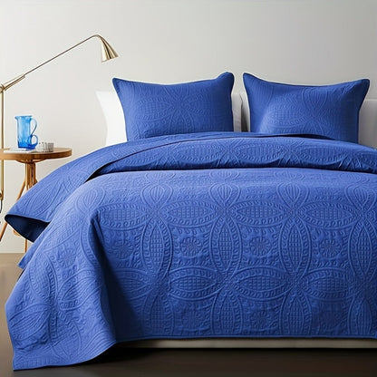 Coin-Pattern Quilted Coverlet Set with Pillowcases, Twin to King Sizes and Ten Color Choices