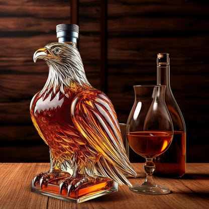 Eagle Shaped Whiskey Decanter with Wings Base, Elegant Animal Model for Home Bar Decor, Dining Table Centerpiece