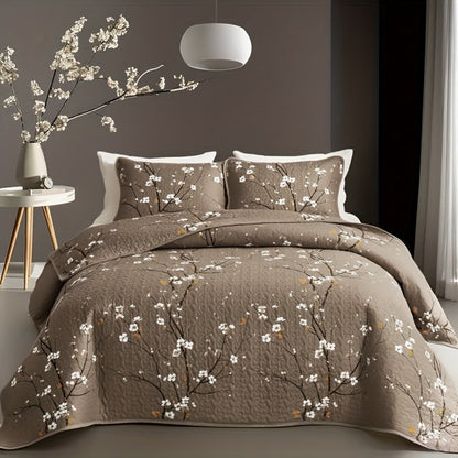 Plum Blossom Quilted Bedspread Set Machine Washable Soft Breathable Hypoallergenic Comforter with Pillowcases Twin Full Queen King Size
