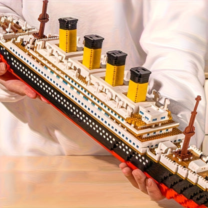 Cruise Ship Building Blocks Model Set 3000+ Pieces – Large Scale Ocean Liner Brick Construction Kit Compatible with LEGO for Adults Teens