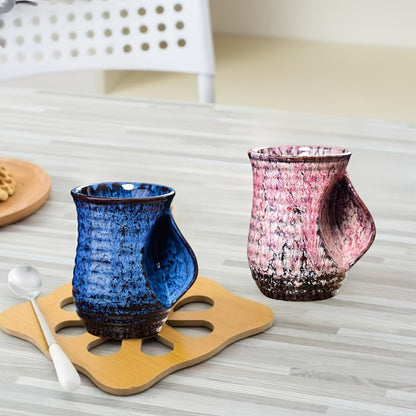 Speckled Hand-Warmer Coffee Mug with Sculpted Side Grip in Blue or Oil-Pink 560ml Options Pictured