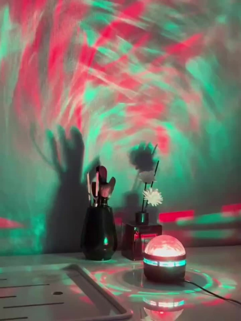 Aurora Borealis Star Projector with Remote, 7 Lighting Effects Galaxy LED Night Light for Bedroom