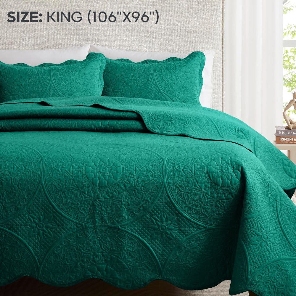 Floral-Pattern Three-Piece Bedspread Set in 16 Colors with Twin, Queen, King and California King Sizes