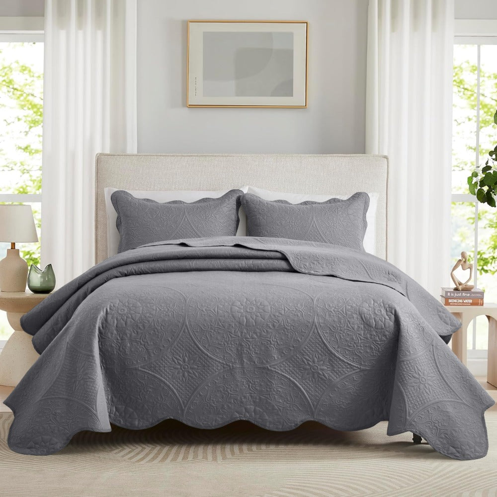 Floral-Pattern Three-Piece Bedspread Set in 16 Colors with Twin, Queen, King and California King Sizes