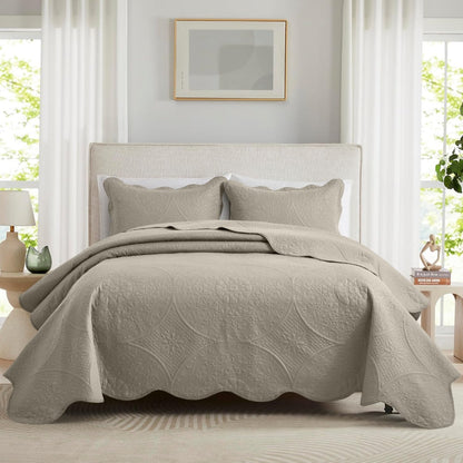 Floral-Pattern Three-Piece Bedspread Set in 16 Colors with Twin, Queen, King and California King Sizes