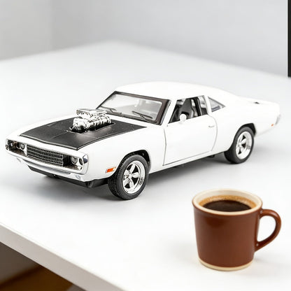 Dodge Challenger Diecast Model Car Zinc Alloy Collectible Static Replica, Highly Detailed Home & Office Decor