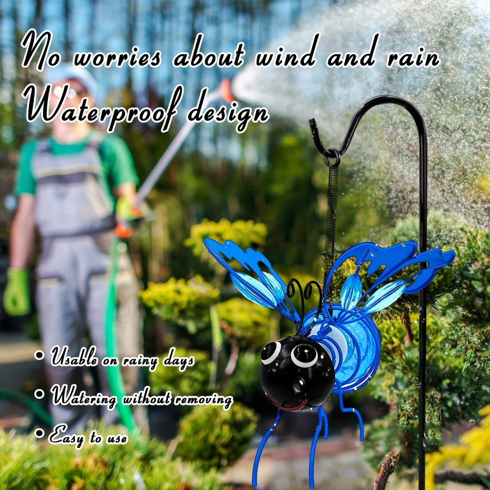 Solar Hanging Bee & Ladybug Lights Set of 3, Metal Decorative Solar Garden Lights, Outdoor Hanging Decor for Balcony