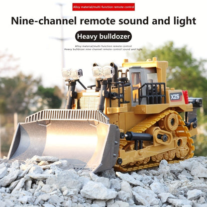 RC Excavator Toy 1:18 Scale 2.4GHz Remote Control with Metal Scoop 680-Degree Rotation Lights & Sound