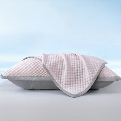 Cooling Pillow Cases 2-Pack 3D Ice Bean Texture, Polyester Pillowcases for Summer, Cool Sleep Bedroom Pillow Covers