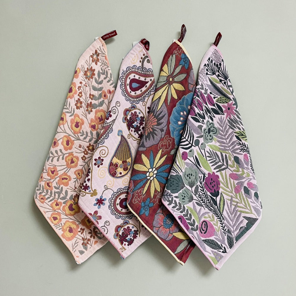 Floral Cotton Face Towels 2pcs, Wash Cloths for Home, Hotel & Spa, 14.37x15.75 In for Entryways, Bedrooms and Living Spaces