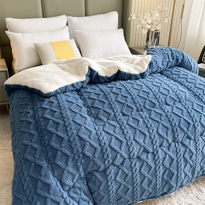 Plush Thick Comforter Blanket – Premium Warm Winter Duvet with 100% Microfiber Fill, Soft Fluffy Bedding for Bedroom & Hotel