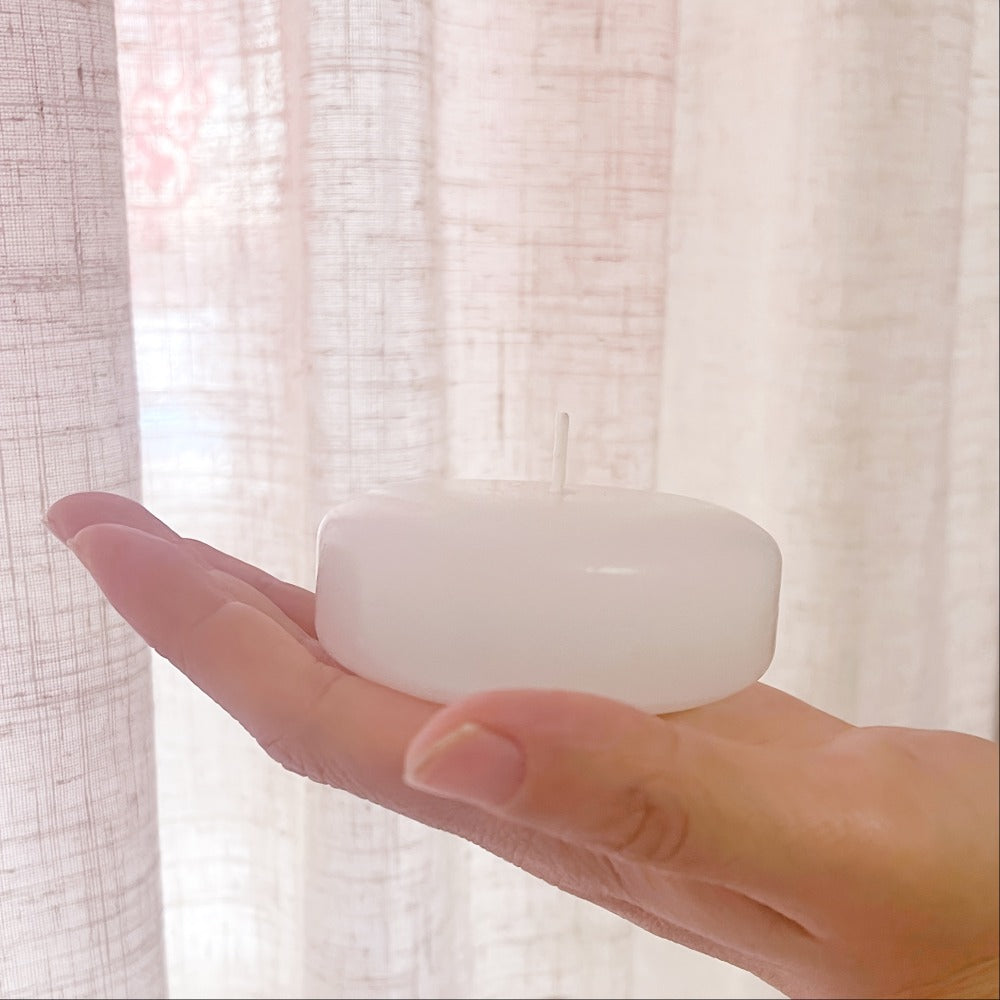 24-Piece White Floating Candle Set with 3-Inch Checkout Label and Pictured 3.05 cm Candle Height
