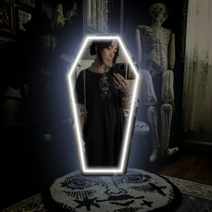 Gothic Coffin Shaped Neon Wall Mirror USB Powered LED Neon Light Mirror Irregular Decorative for Entryways, Bedrooms and Living Spaces