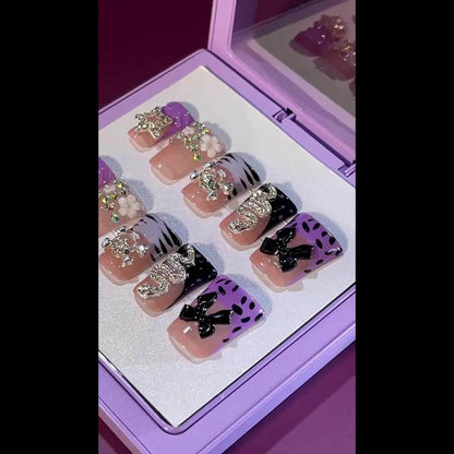 Press On Nails 10-Piece Handmade Short Duckbill Leopard Skull Rhinestone Acrylic Set with Tools