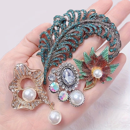 Brooch Pin - for Women 20 Pack Mixed Flower Rhinestone Crystal Faux Pearl - Elegant - product detail view 9
