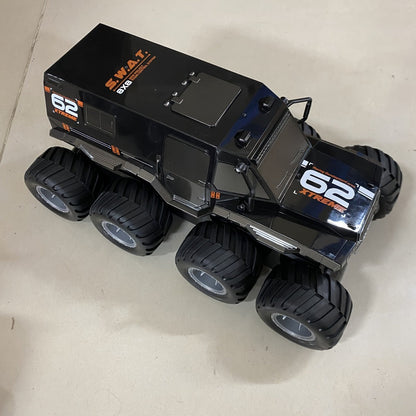 Amphibious RC Truck 8-Wheel Drive 4-Motor Off-Road Climbing Remote Control Armored Vehicle, Oversized Land & Water Military Truck Toy