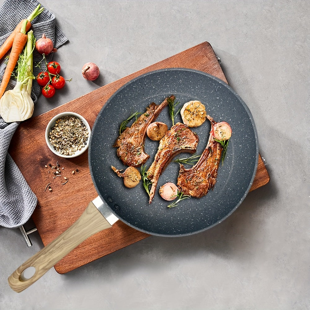 Non-Stick Frying Pan Set 3-Piece 7 9.5 11 Inch, Skillet Set with Insulated Handle for Home Cooking, Dining and Outdoor Meals