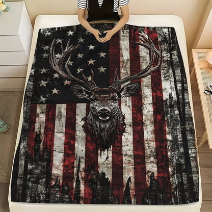 Deer Pattern Flannel Throw Blanket 200-250GSM, for Sofas, Beds and Everyday Home Comfort, with the Listed Configuration