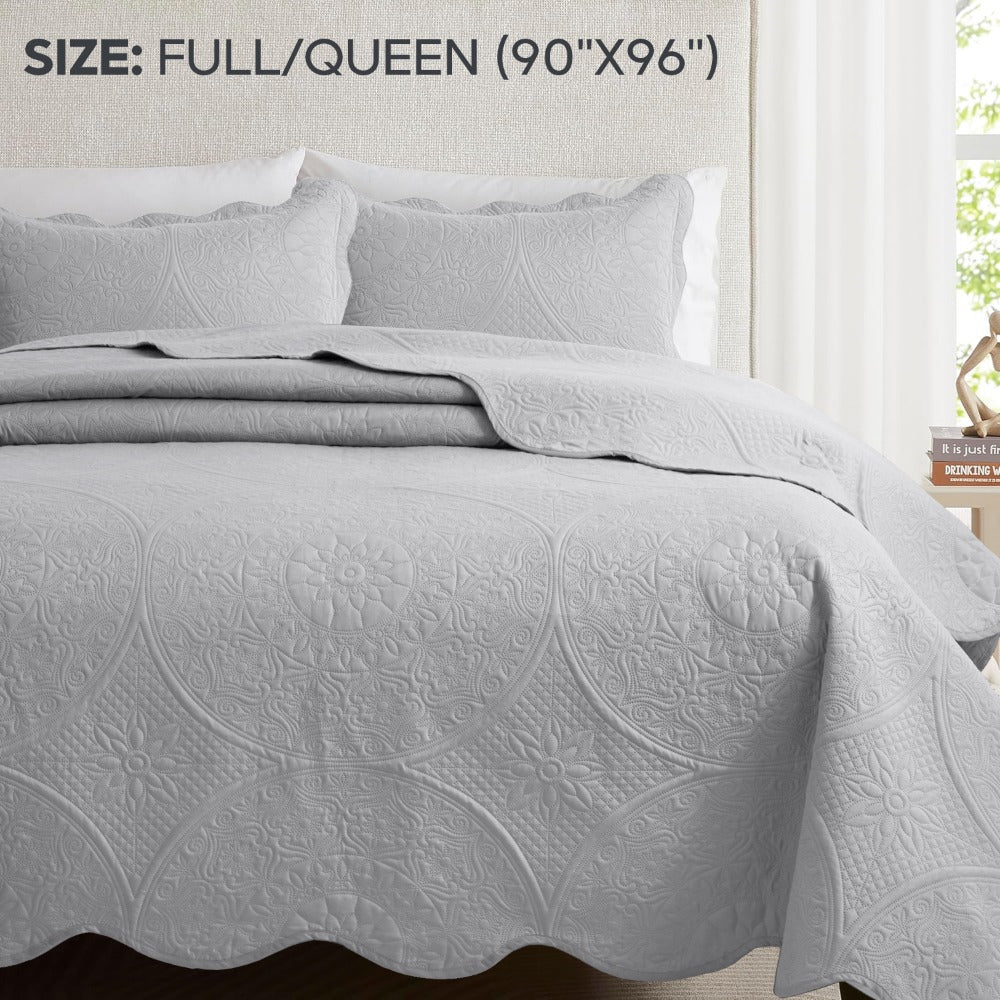 Floral-Pattern Three-Piece Bedspread Set in 16 Colors with Twin, Queen, King and California King Sizes