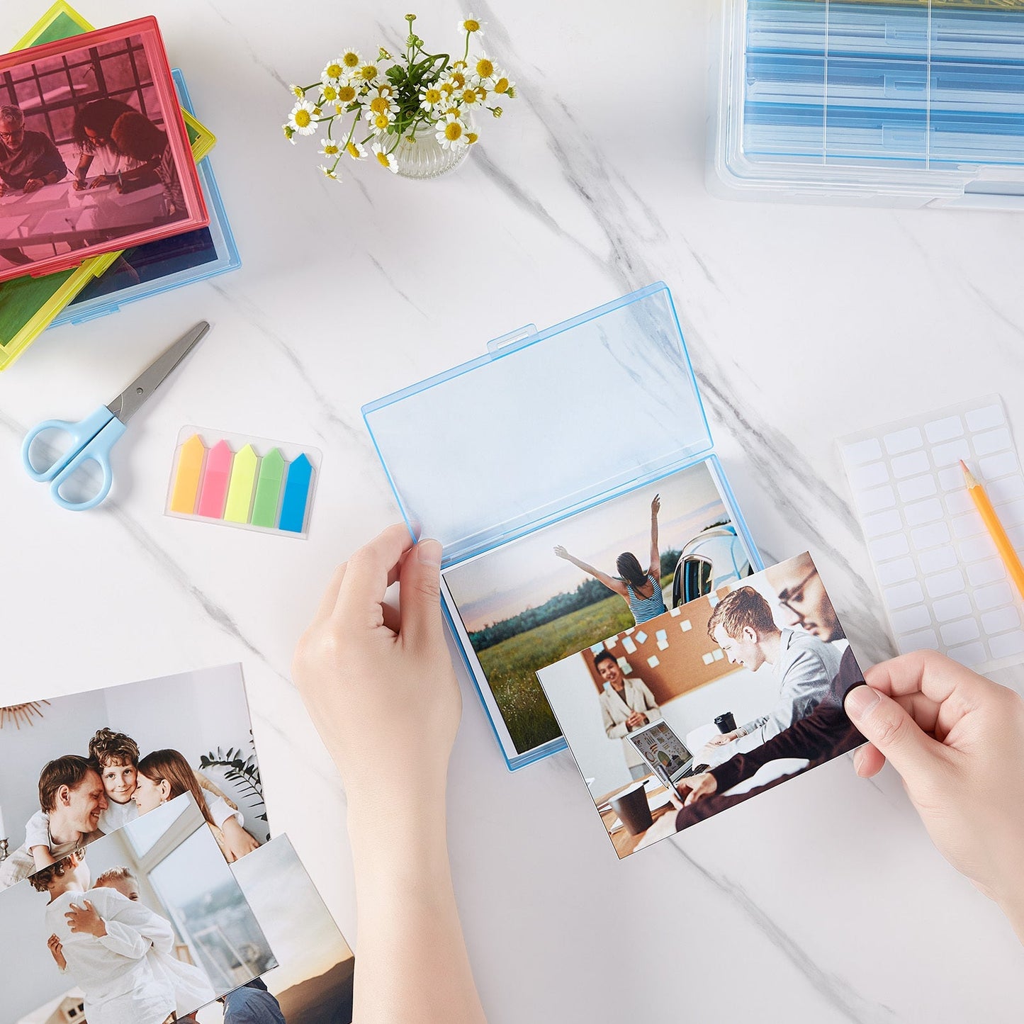 4x6 Photo Storage Box with 14 Inner Photo Keeper Cases Holds 1400 Photos Clear Plastic Photo Organizer with Lids Label Stickers BPA-Free