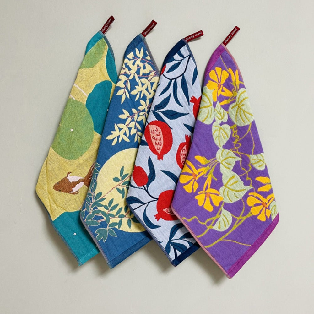 Floral Cotton Face Towels 2pcs, Wash Cloths for Home, Hotel & Spa, 14.37x15.75 In for Entryways, Bedrooms and Living Spaces