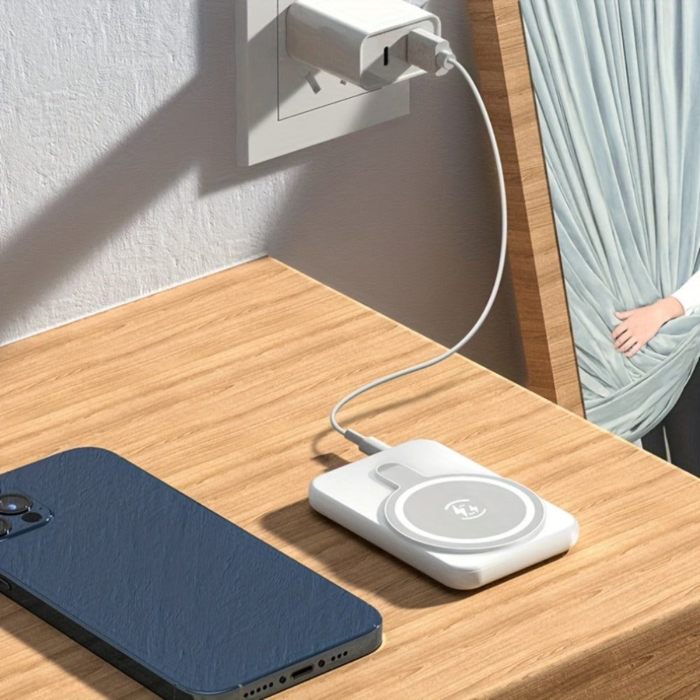 Power Bank Magnetic 5000mAh or 10000mAh with 5W Wireless Charging, LED Display and Dual Inputs
