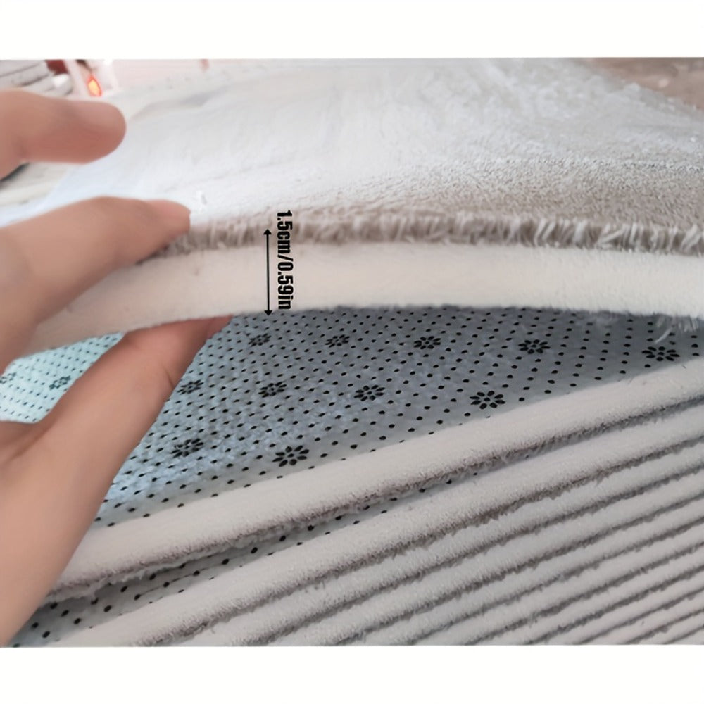 Three-Piece Bathroom Mat Set with 50 × 120, 50 × 80 and 50 × 60 cm Rugs in Five Solid Colors