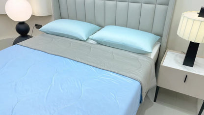 Summer Air Conditioning Blanket – Breathable Lightweight Knit Cooling Blanket for Hot Sleepers, Skin Friendly Solid Color Sweat Absorbent