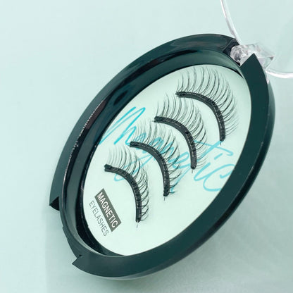 CX159-1 Natural-Style Magnetic False Eyelash Pair with White Curved Applicator and Round Case