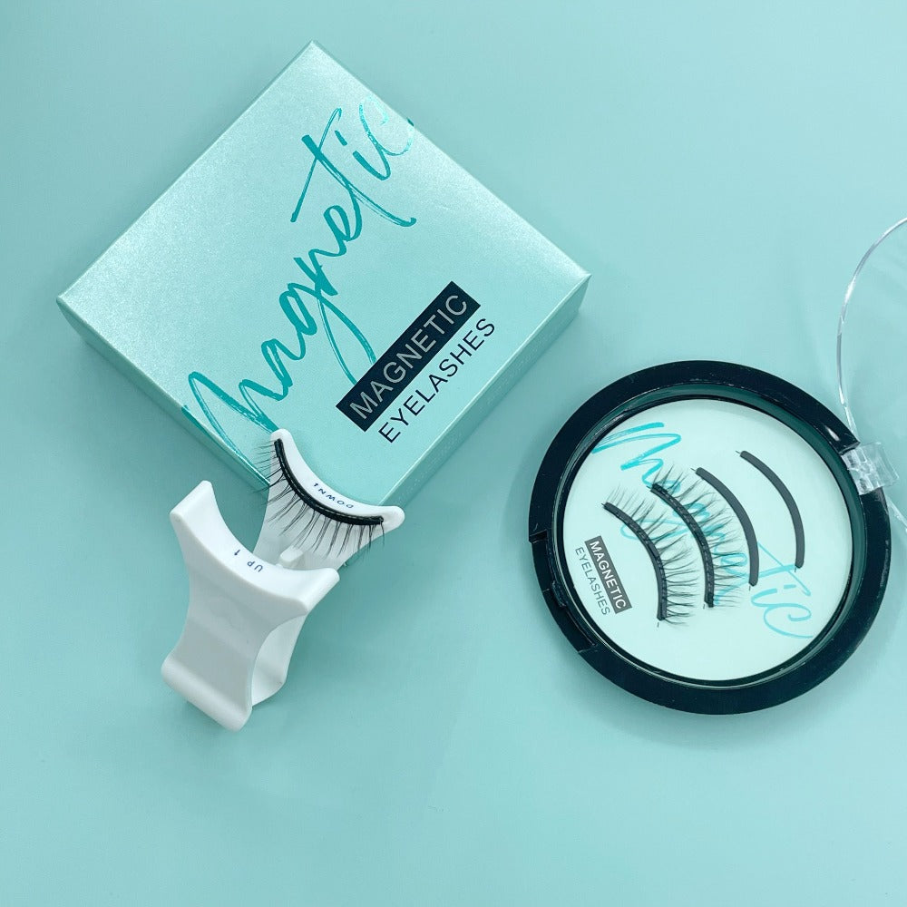 CX159-1 Natural-Style Magnetic False Eyelash Pair with White Curved Applicator and Round Case