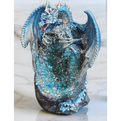 Dragon Figurine Statue Guarding Crystal Cave Polyresin Collectible Home Decor Sculpture Fantasy Dragon for Garden, Patio and Yard Use