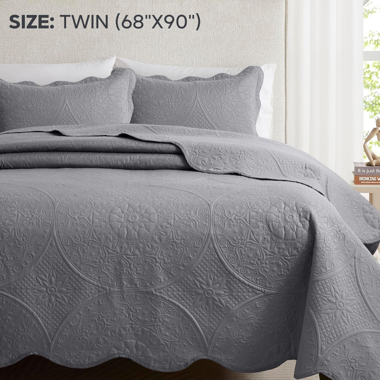 Floral-Pattern Three-Piece Bedspread Set in 16 Colors with Twin, Queen, King and California King Sizes
