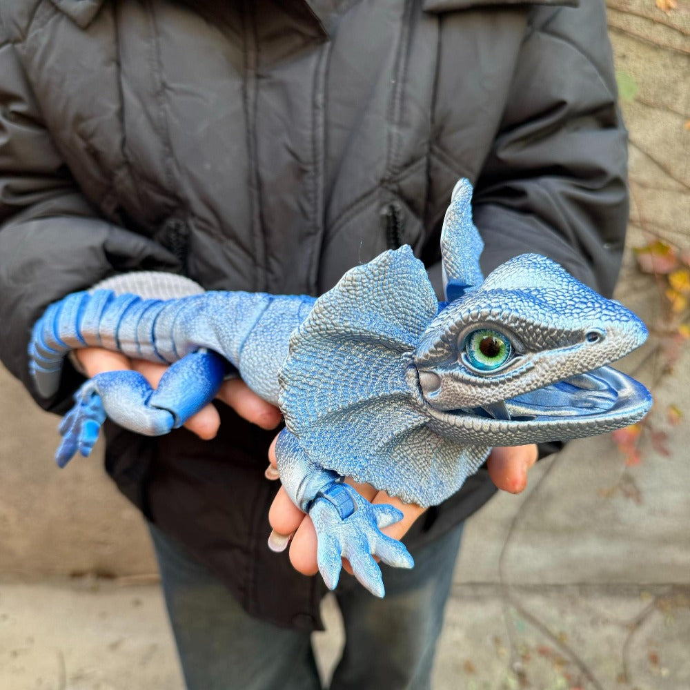 Frilled Neck Lizard Figurine 3D Printed, Large Umbrella Lizard Animal Sculpture 8 Color Styles