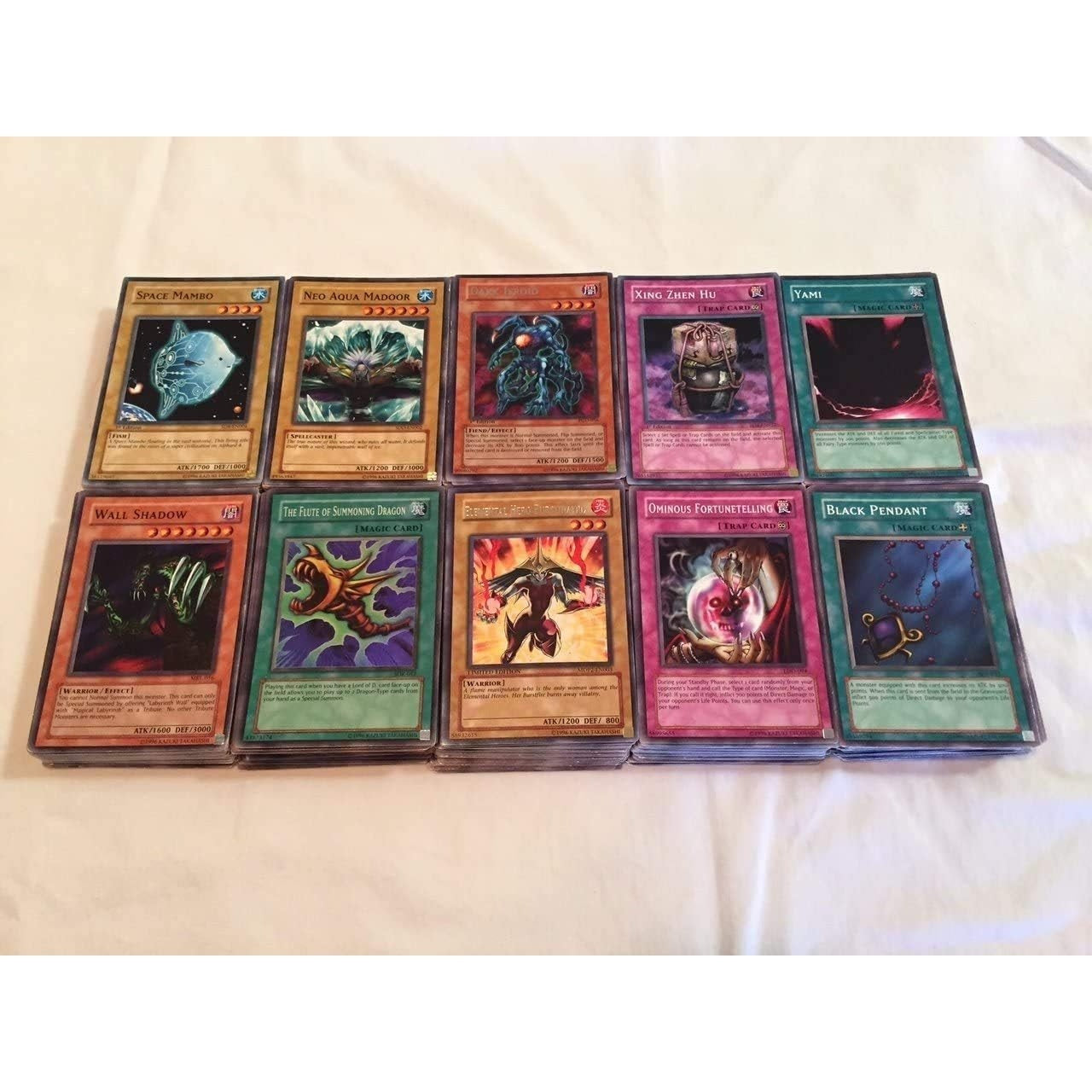500 Random Yugioh Cards Bulk Lot, Includes Rare, Ultra Rare & Holographic Cards, Near Mint Condition