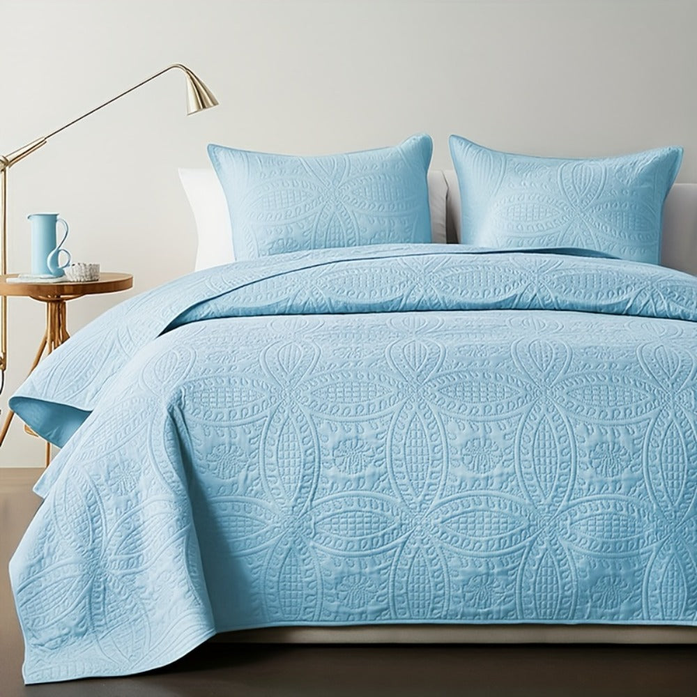 Coin-Pattern Quilted Coverlet Set with Pillowcases, Twin to King Sizes and Ten Color Choices
