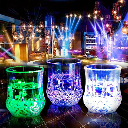 LED Light-Up Tumblers 12-Pack, 200 ml Color-Changing Party Cups Activated by Liquid for Bars, Birthdays and Celebrations