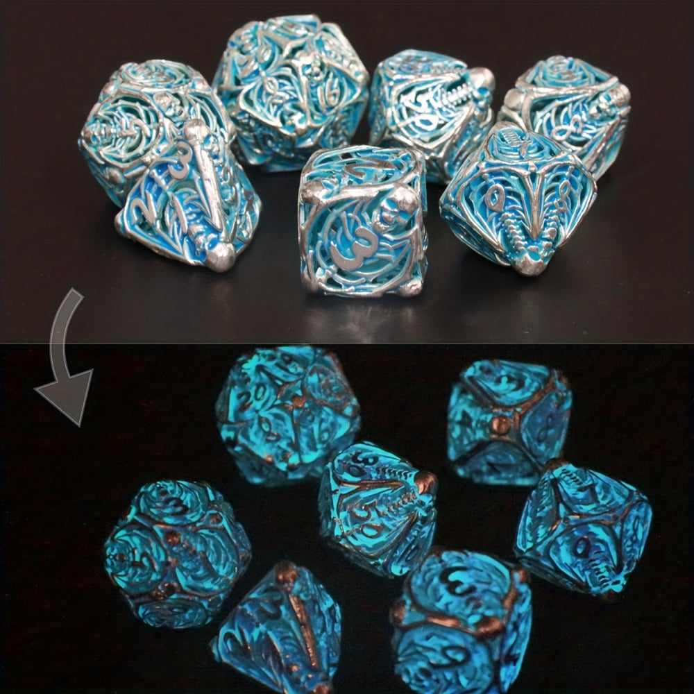 Metal Skull Dice Set 7pcs Glow in the Dark, Hollow UV Fluorescent Polyhedral DnD RPG Dice for Dungeon Masters