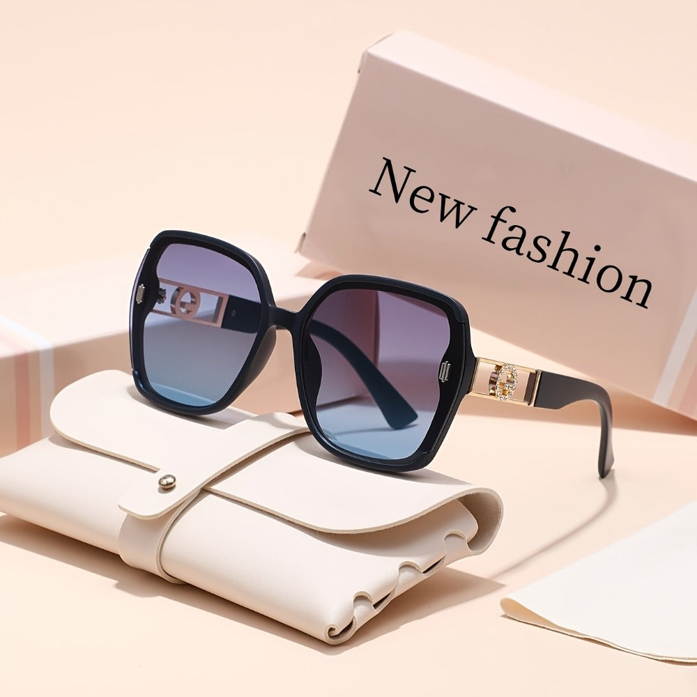 Fashion Glasses - Retro Rectangle Women Anti-Reflective PC Lens Lightweight Plastic Frame - product detail view 6