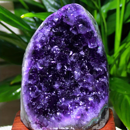 Purple Geode-Style Crystal Cluster Display with Polished Edge in 200–300 g, 400–500 g or Unspecified-Weight Checkout