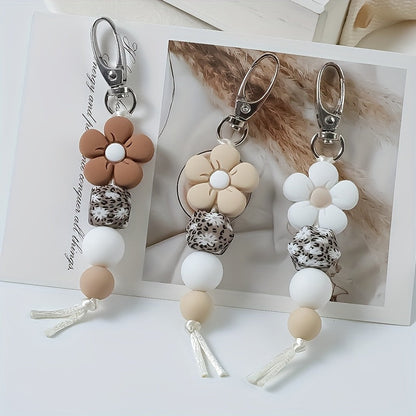 Keychain - Flower Bead Set 3 Pcs - Cute Mini Floral Beaded for Women Girls, Handmade - product detail view 9
